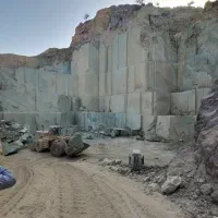 کارگر معدن سیم برش کار