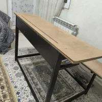 میز نیمکت مدرسه