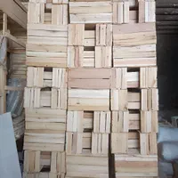 جعبه چوبی درب چوبی کاهو صندوق چوبی سبد چوبی انگور|عمده‌فروشی|مریوان, |دیوار