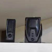 اسپیکر برند کارن در حد نو