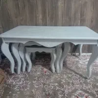 یک میزبزرگ.و۳تیکه میزعسلی