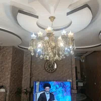 لوستر وآویز