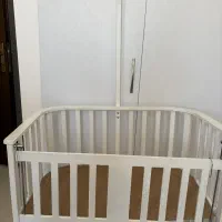 تخت گهواره کنارمادر