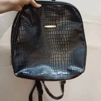 کوله پشتی چرم مصنوعی زیبا