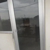 خریدار و فروشنده درب و پنجره الومینیوم