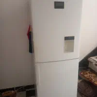 یخچال فریزر دو در مارک اسنوا