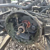 بنز ۸ سیلندر گیربکس درجه دفرانسیل بشرط شاستی سلامت