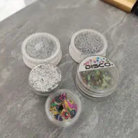 تعدادی وسایل ناخن در حد نو نو|آرایشی، بهداشتی، درمانی|شاهینشهر, شهرک گلدیس|دیوار