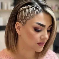 ساعت دیواری کارکرده سالم شینیون ومیکاپ فقط ۵۰۰