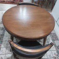 میز وصندلی ناهارخوری گرد