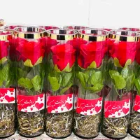 روز مادر|گل مصنوعی|شیراز, کوشک بیدک|دیوار