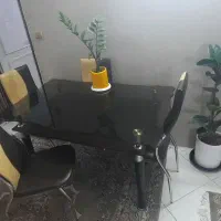 میز ناهار خوی