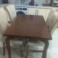 میز ناهارخوری