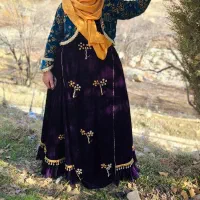 لباس محلی خوش رنگ