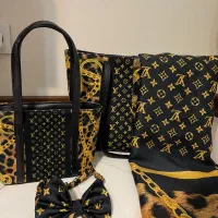 کیف و روسری
