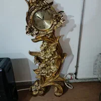 ساعت ایستاده