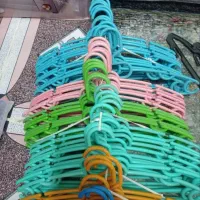 تعدادی رگال لباس