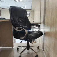 صندلی مدیریت مدل چشمی