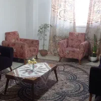 مبل ۷ نفره به همراه میز وسط|مبلمان خانگی و میز عسلی|رشت, دیانتی|دیوار