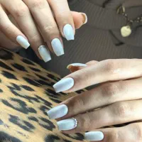 ناخنهایی زیبا با کاشت ناخن|خدمات آرایشگری و زیبایی|مرند, |دیوار