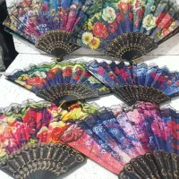 باد بزن دستی