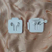 هندزفری و دی وی آر دوربین