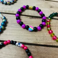 دستبند دست ساز دختر ۱۱ساله خوش ذوق