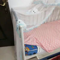 تخت بچه سورمه ای سفید|تخت و صندلی بچه|قم, بنیاد|دیوار