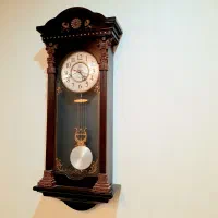 ساعت دیواری