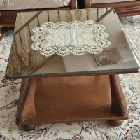 میز جلو مبلی چوب گردو|مبلمان خانگی و میز عسلی|مشهد, سید رضی|دیوار