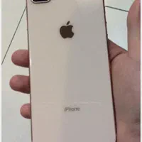 اپل iPhone 8 Plus با حافظهٔ ۶۴ گیگابایت