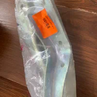 چند قلم لوازم یدکی جک j5|قطعات یدکی و لوازم جانبی|رشت, معلم|دیوار