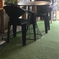 میز|میز و صندلی غذاخوری|شیراز, کوشک میدان|دیوار