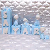 انواع استند و مکعب اسم کودک و گیفت های مناسبتی