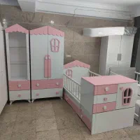 سرویس چوب کلبه صورتی نوزادکودک
