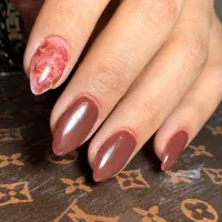 مشتری کراتین کاشت ناخن قیمت مناسب