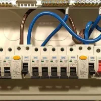 برقکاری ونصب دوربین وتاسیسات وسرویس ابگرمکن وبخاری|خدمات پیشه و مهارت|ورامین, ورامین|دیوار