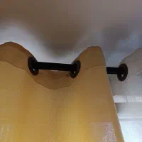 تعدادی پرده کاملا نو بلند و کوتاه جدید|پرده، رانر، رومیزی|مشهد, سیس‌آباد|دیوار