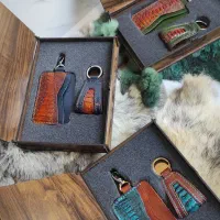 از طراحی تا اجرا محصولات چرمی با رنگ و طرح دلخواه