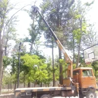 جرثقیل خاورهمراه با سبدبالابرنفر(جهت کار)