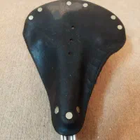 زین اصلی دوچرخه قدیمی 2.5 بزرگ|دوچرخه، اسکیت، اسکوتر|اصفهان, باب الدشت|دیوار