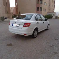 ساینا مدل ۹۷ تمیز و کم کار|خودرو سواری و وانت|شیراز, شهرک گلستان|دیوار