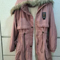 کاپشن وپالتو زنانه در حد نو