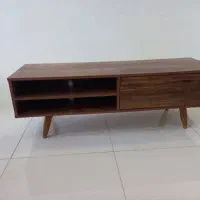 میز تلوزیون کاملا سالم