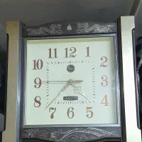 ساعت دیواری