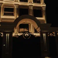 آپارتمان فروشی (سند ششدانگ تک برگ)