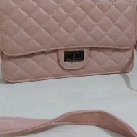 تعدادی کیف با قیمت‌های مختلف|کیف، کفش، کمربند|بروجرد, |دیوار