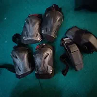 اسکیت سرعت حرفه ای ،یمنی وشلوارکه ضربه گیر|دوچرخه، اسکیت، اسکوتر|اراک, |دیوار