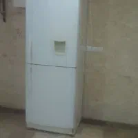 یخچال و فریزر در حد آک‌ موتور فابریک