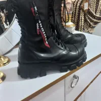 بوت زنانه سایز ۴۰ در حد نو زیر قیمت فروش فوری